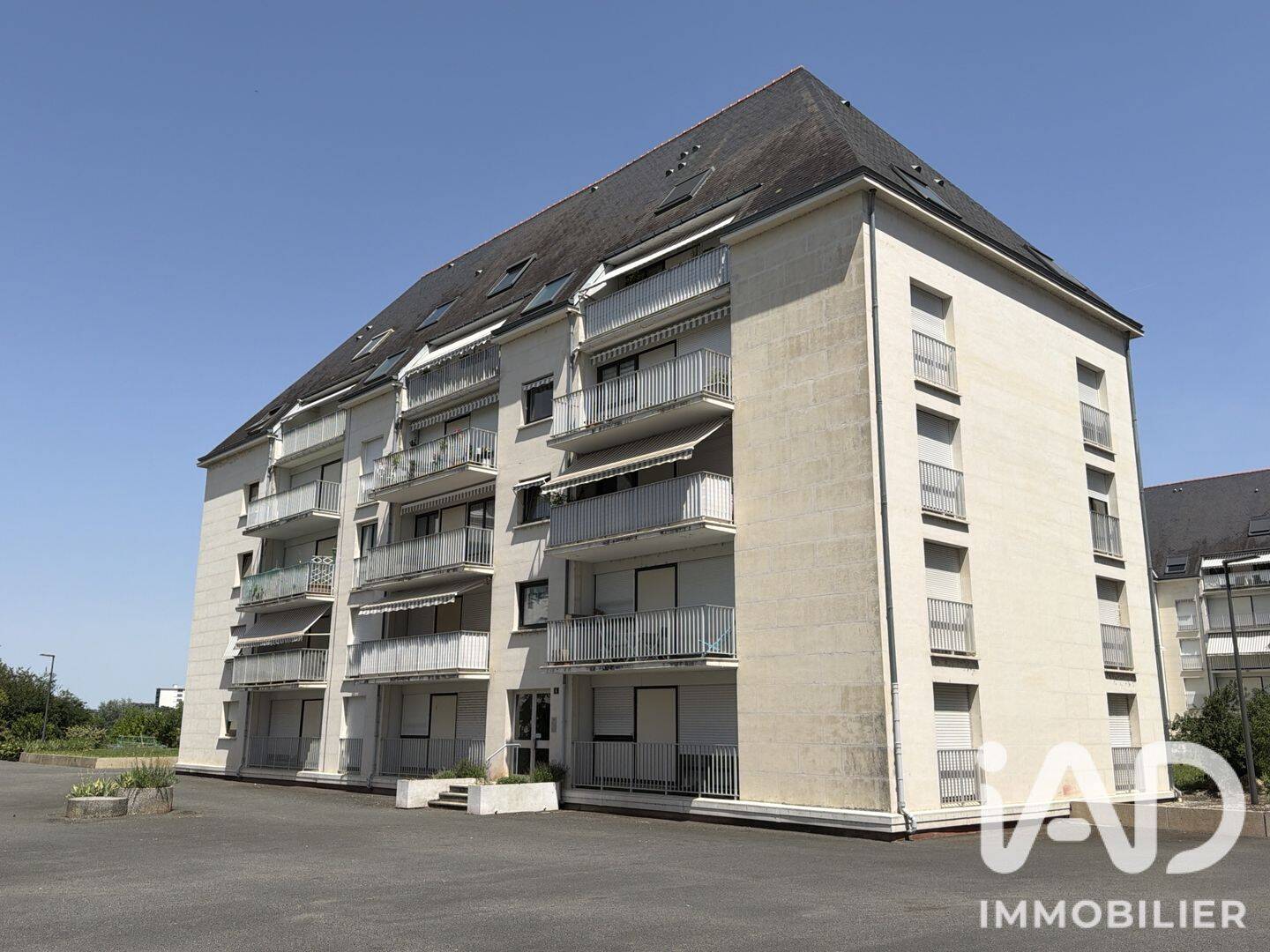 Appartement 5 pièces 97 m² · à Tours · 97 m² · 150 000 €
