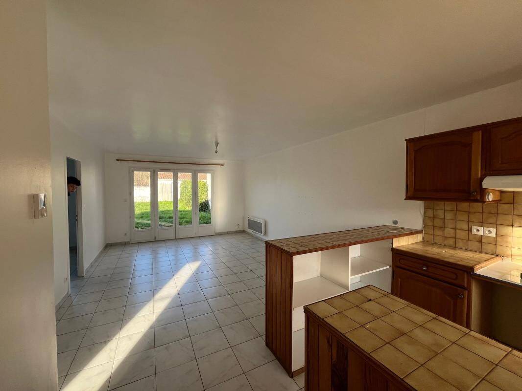 Maison 3 pièces 62 m² · à Tonnay-Charente · 61,6 m² · 770 €/mois