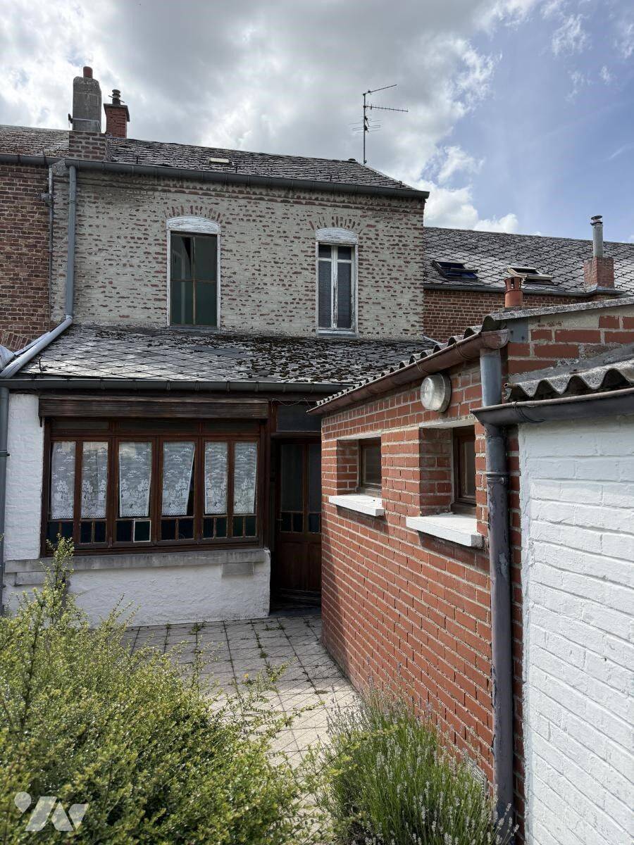 Maison 7 pièces 260 m² · à Caudry · 260 m² · 94 800 €