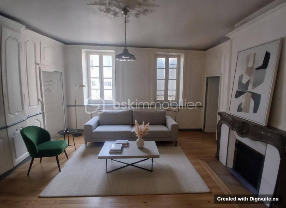 Appartement 3 pièces 85 m² · à Vesoul · 85 m² · 64 000 €