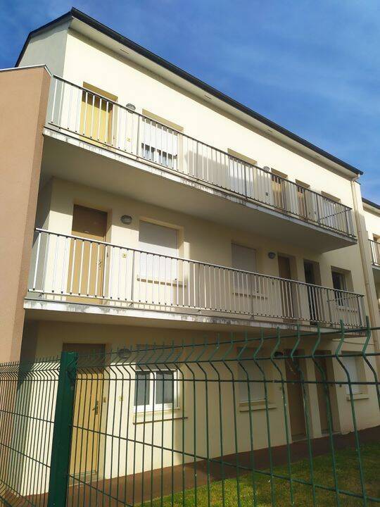Appartement 1 pièce 17 m² · à Chambray-lès-Tours · 17 m² · 380 €/mois