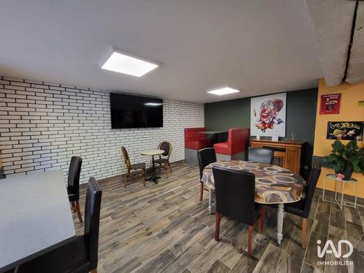 Local commercial à vendre 250 000 € 220 m² de surface de vente Gare Nord et Ouest Charleville-Mézières 08000