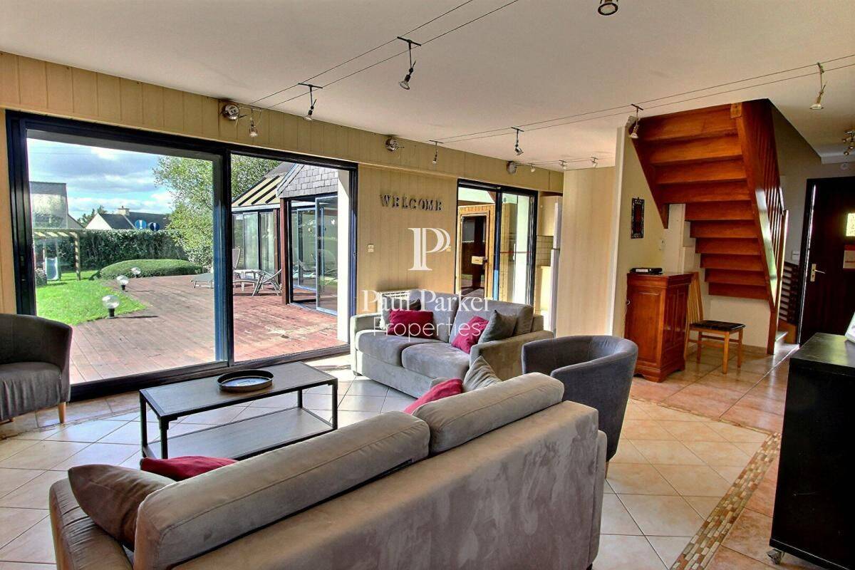 Maison 8 pièces 185 m² · à Moëlan-sur-Mer · 185 m² · 450 000 €
