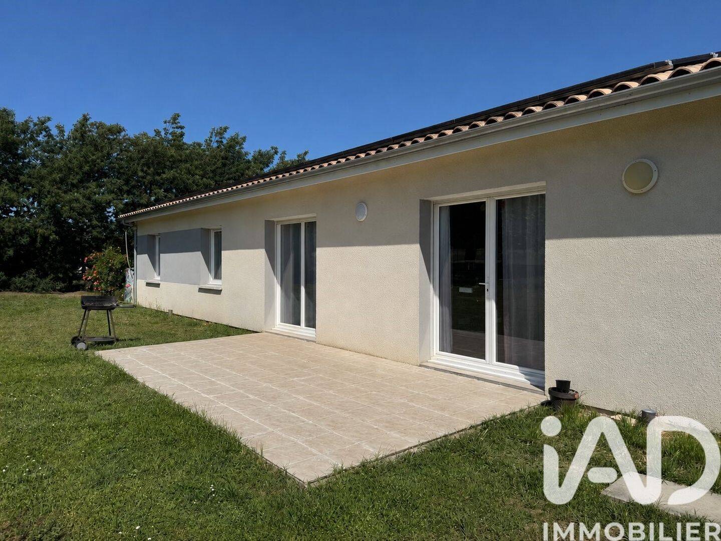Maison 4 pièces 107 m² · à Cercoux · 106,8 m² · 247 900 €