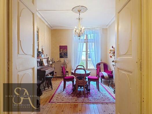 Immeuble à vendre 385 000 € 1 100 m² Centre Ville Limoux 11300