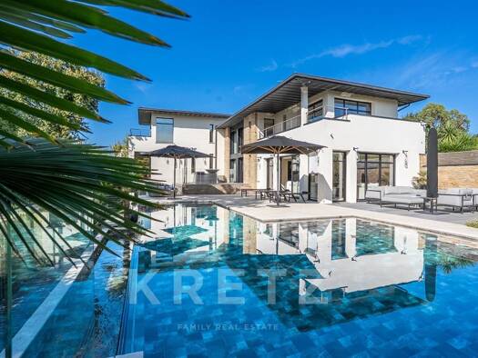 Maison à vendre - Première occupation 3 490 000 € 10 pièces 6 chambres 298 m² 1 763 m² de terrain Saint-Grégoire 35760