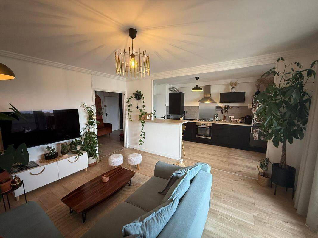 Appartement 2 pièces 56 m² · à Nantes · 56 m² · 930 €