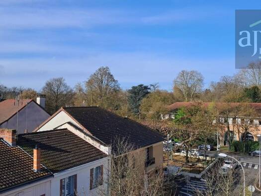 Appartement à vendre 199 000 € 4 pièces 112 m² Hôtel de Ville Vichy 03200