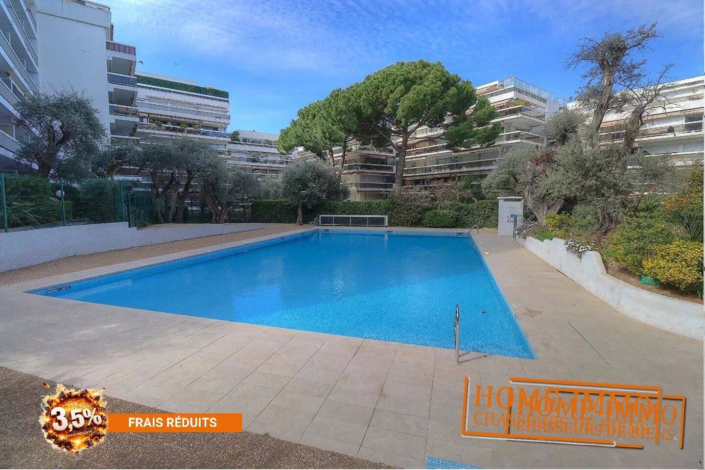 Appartement 1 pièce 35 m² · à Antibes · 35 m² · 850 €/mois
