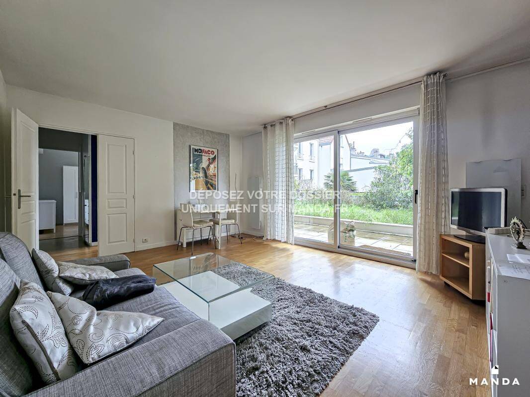 Appartement 2 pièces 46 m² · à Suresnes · 46 m² · 1 375 €