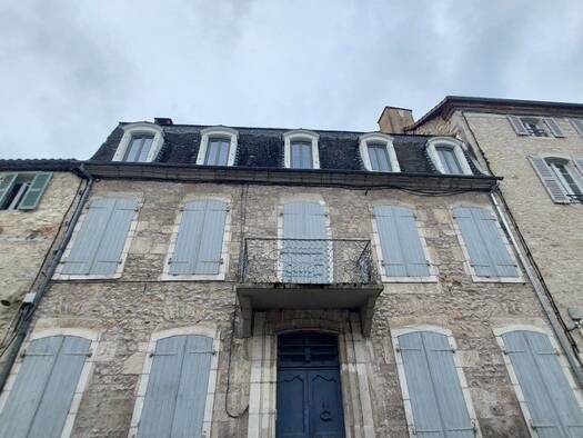 Immeuble à vendre 194 508 € 165 m² Souillac 46200