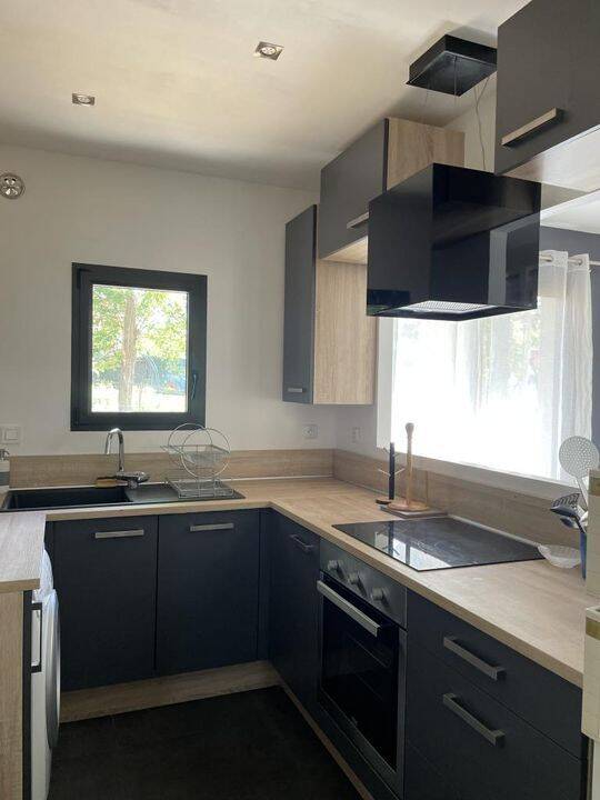 Maison 3 pièces 70 m² · à Saint-Clair · 70 m² · 1 085 €