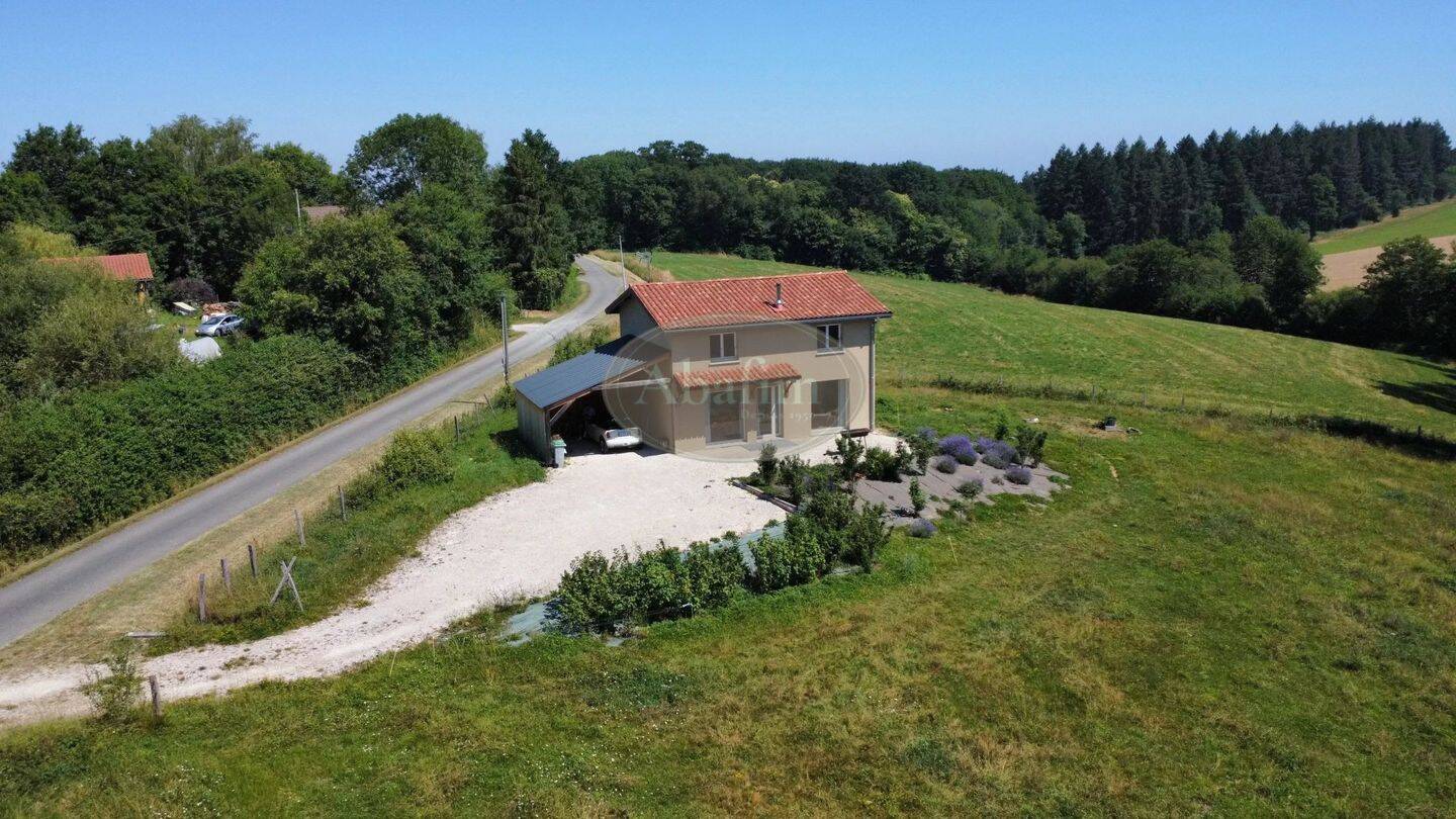 Maison 5 pièces 90 m² · à Monléon-Magnoac · 90 m² · 233 000 €