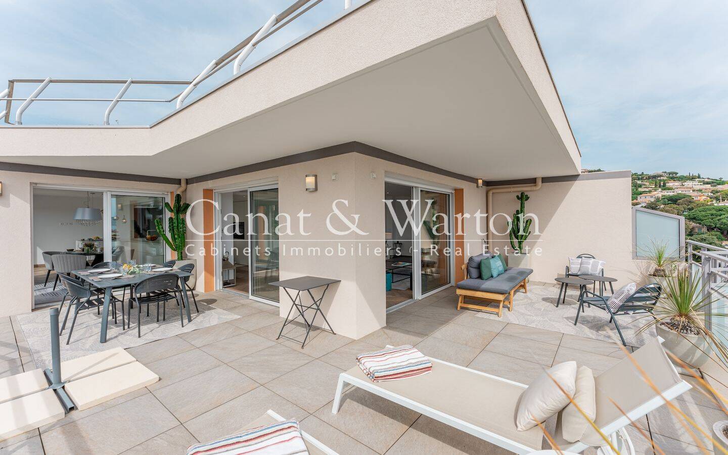 Appartement 4 pièces 148 m² · à Cavalaire-sur-Mer · 148 m² · 1 398 000 €