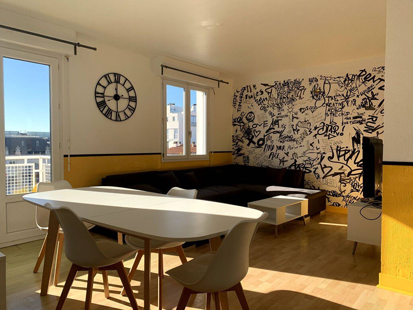5 pièces 87 m² · à La Rochelle · 87,4 m² · 520 €/mois