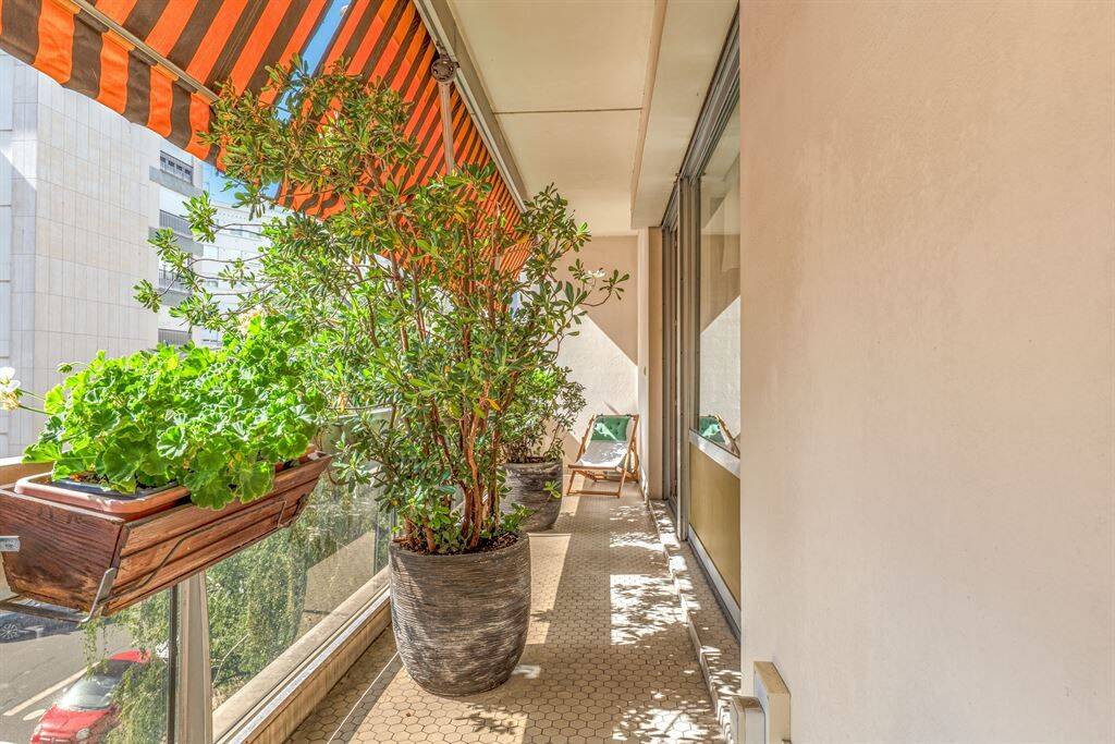 Appartement 4 pièces 118 m² · à Lyon 6ème Arrondissement · 117,7 m² · 780 000 €