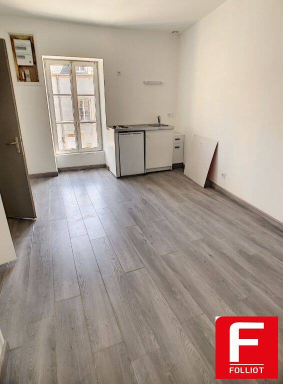 Appartement 2 pièces 28 m² · à Carentan-les-Marais · 28,5 m² · 380 €/mois