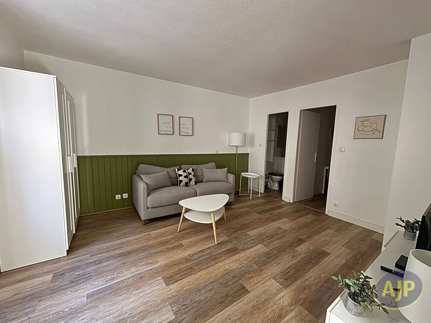 Appartement 1 pièce 25 m² · à Bordeaux · 24,6 m² · 750 €/mois