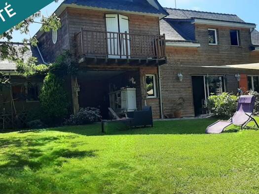 Maison à vendre 199 900 € 7 pièces 4 chambres 130 m² 37 444 m² de terrain La Bazouge-de-Chemeré 53170