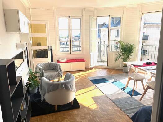 Colocation à louer 490 € 5 pièces 3 chambres 109 m² Étage 4/4 Carmes-République Orléans 45000