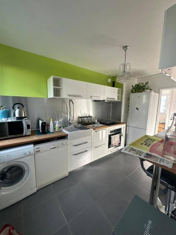 Appartement 3 pièces 54 m² · à Tassin-la-Demi-Lune · 54 m² · 950 €