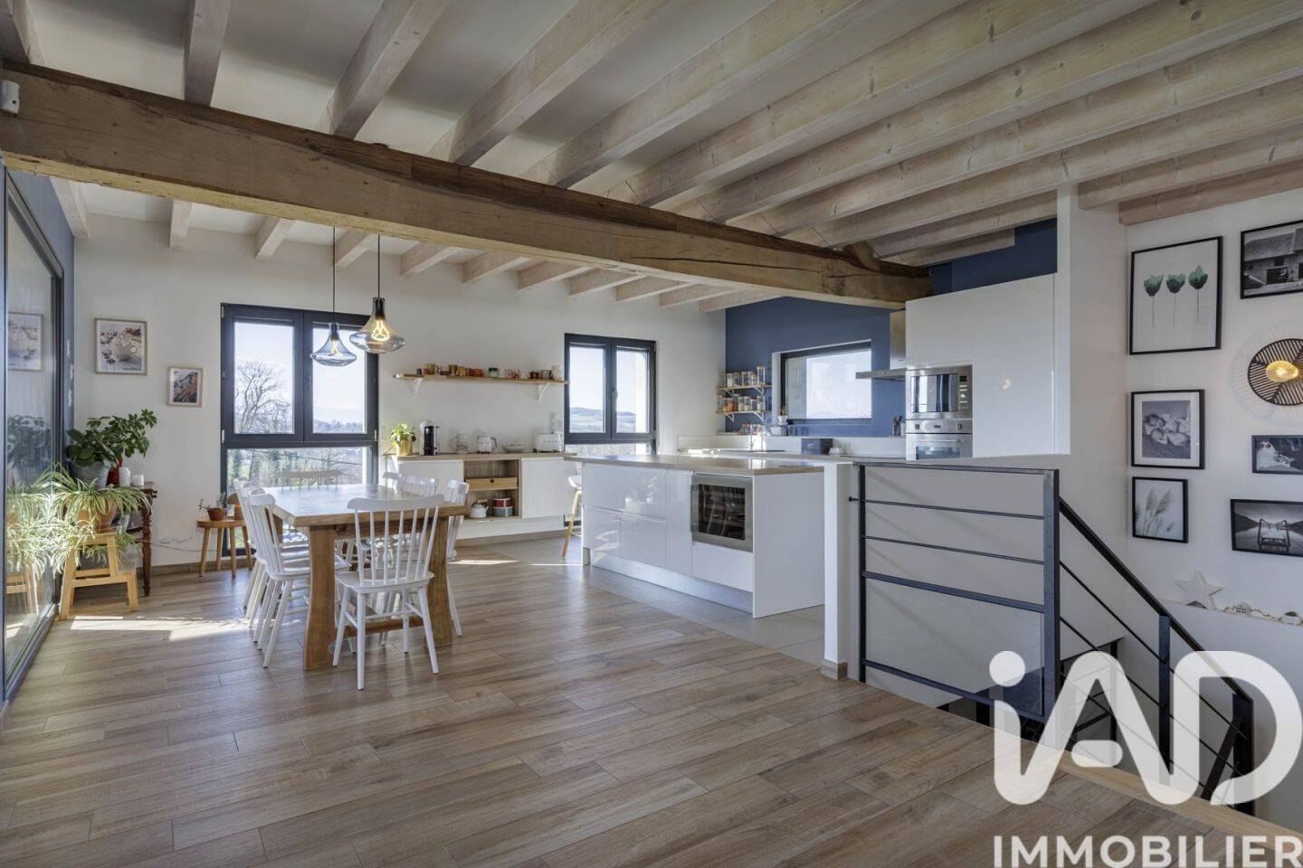 Maison 7 pièces 230 m² · à Annecy · 230 m² · 949 500 €