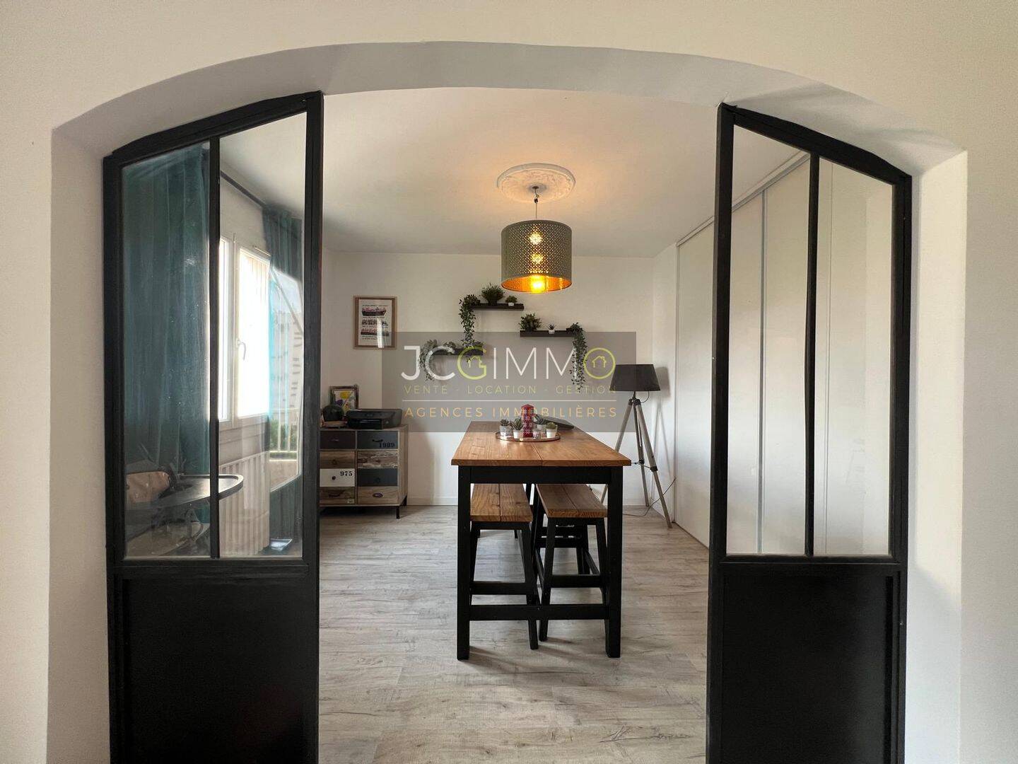 Appartement 3 pièces 77 m² · à Hyères · 77 m² · 1 290 €/mois