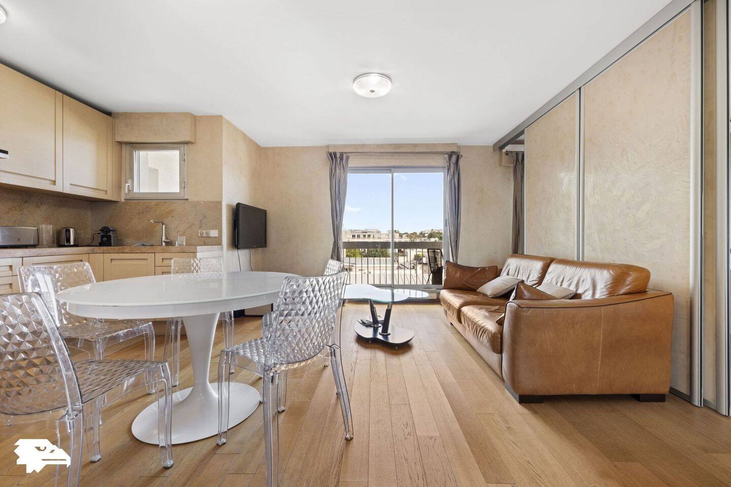 Appartement 2 pièces 43 m² · à Neuilly-sur-Seine · 43 m² · 1 800 €/mois