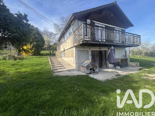 Maison à vendre 85 000 € 6 pièces 1 chambre 68 m² 1 000 m² de terrain Champvoisy 51700