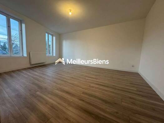 Immeuble à vendre 70 000 € 147 m² Cheminots Aulnoye-Aymeries 59620