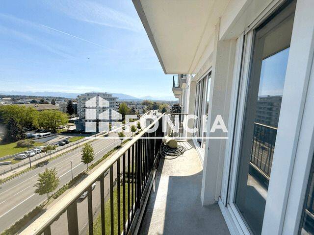 Appartement 4 pièces 76 m² · à Ferney-Voltaire · 75,8 m² · 1 975 €