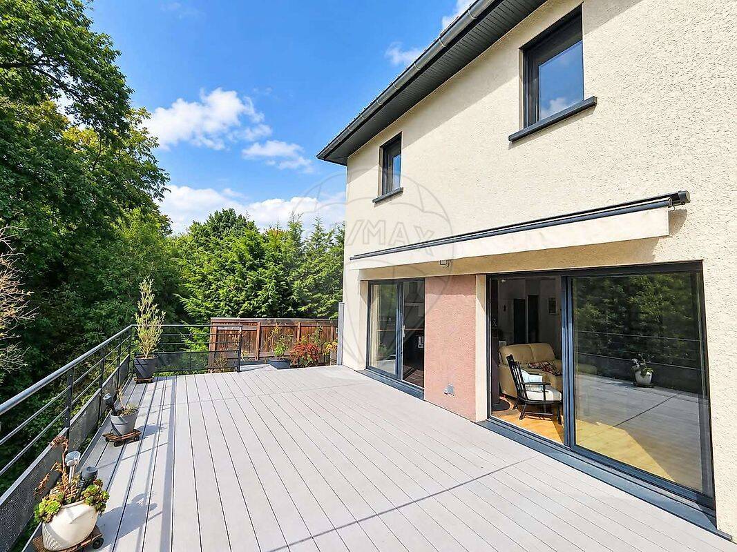 Maison 4 pièces 88 m² · à Frans · 88 m² · 325 000 €