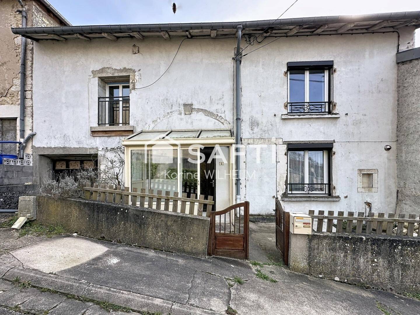 Maison 6 pièces 150 m² · à Vannes-le-Châtel · 150 m² · 120 000 €