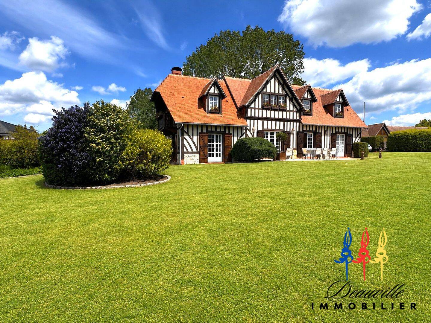 Maison 7 pièces 170 m² · à Englesqueville-en-Auge · 170 m² · 1 195 000 €