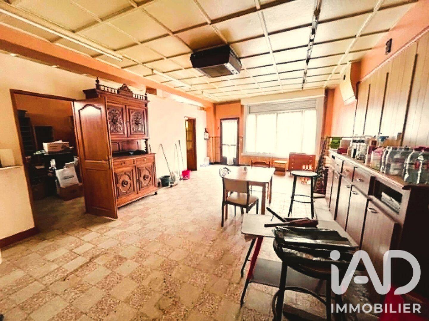 Maison 4 pièces 122 m² · à Marles-les-Mines · 122 m² · 80 000 €