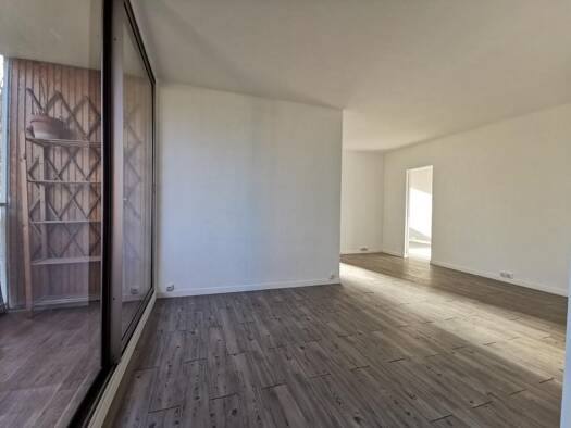 Appartement à vendre 182 000 € 4 pièces 3 chambres 77 m² 4 étages Boussy-Saint-Antoine 91800