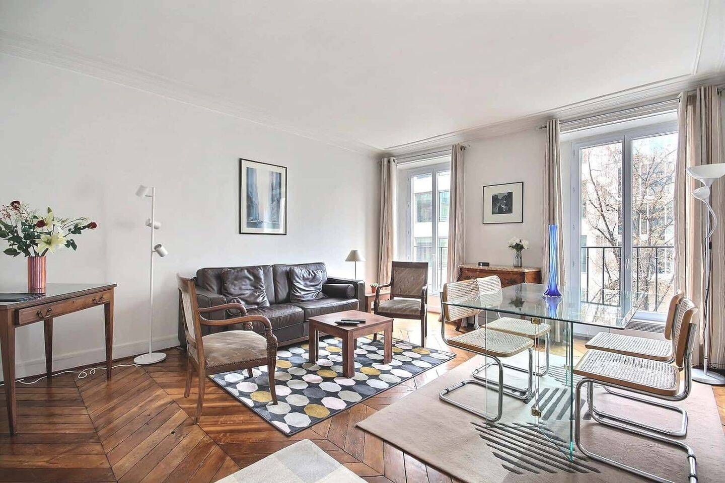 Appartement 1 pièce 43 m² · à Paris 2ème Arrondissement · 43 m² · 2 300 €/mois