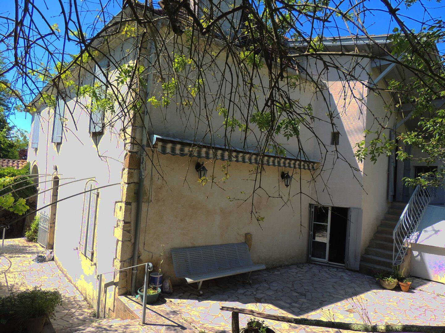 Maison de Campagne nichée dans son écrin de verdure