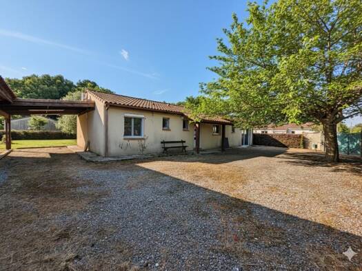 Maison à vendre 248 000 € 4 pièces 3 chambres 95 m² 1 200 m² de terrain Marquefave 31390