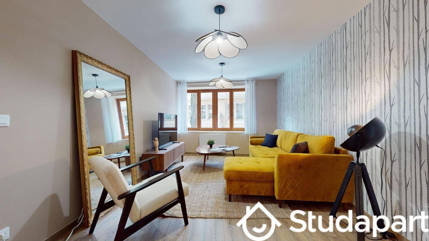 1 pièce 13 m² · à Lyon 1er Arrondissement · 13 m² · 710 €/mois