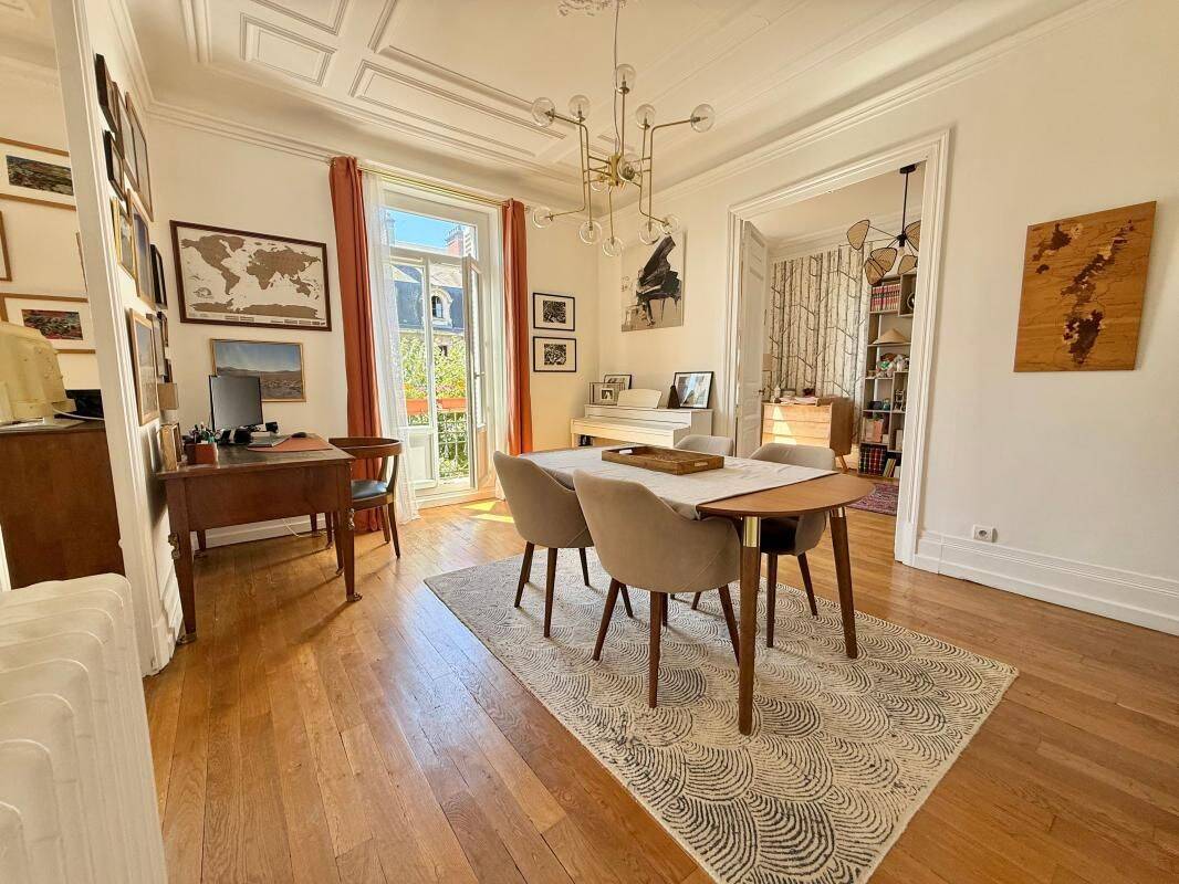 Appartement 4 pièces 90 m² · à Dijon · 89,7 m² · 330 000 €