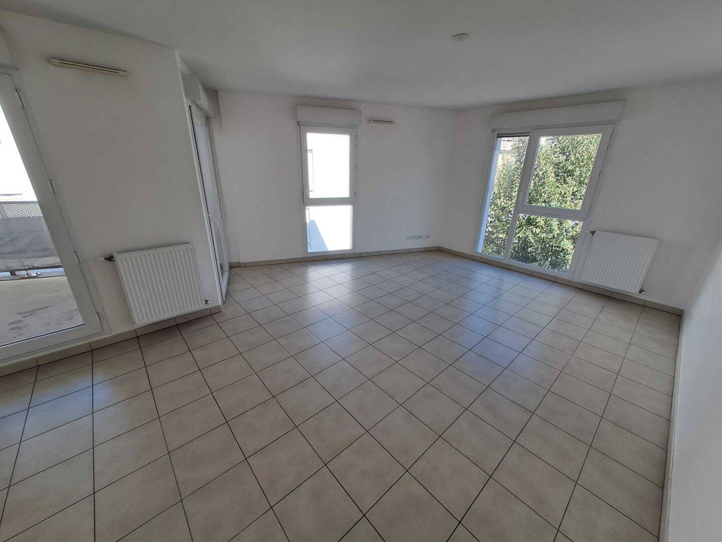 Appartement 3 pièces 67 m² · à Feyzin · 67 m² · 797 €
