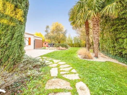 Maison à vendre 439 900 € 5 pièces 4 chambres 132 m² 713 m² de terrain La Jarrie 17220