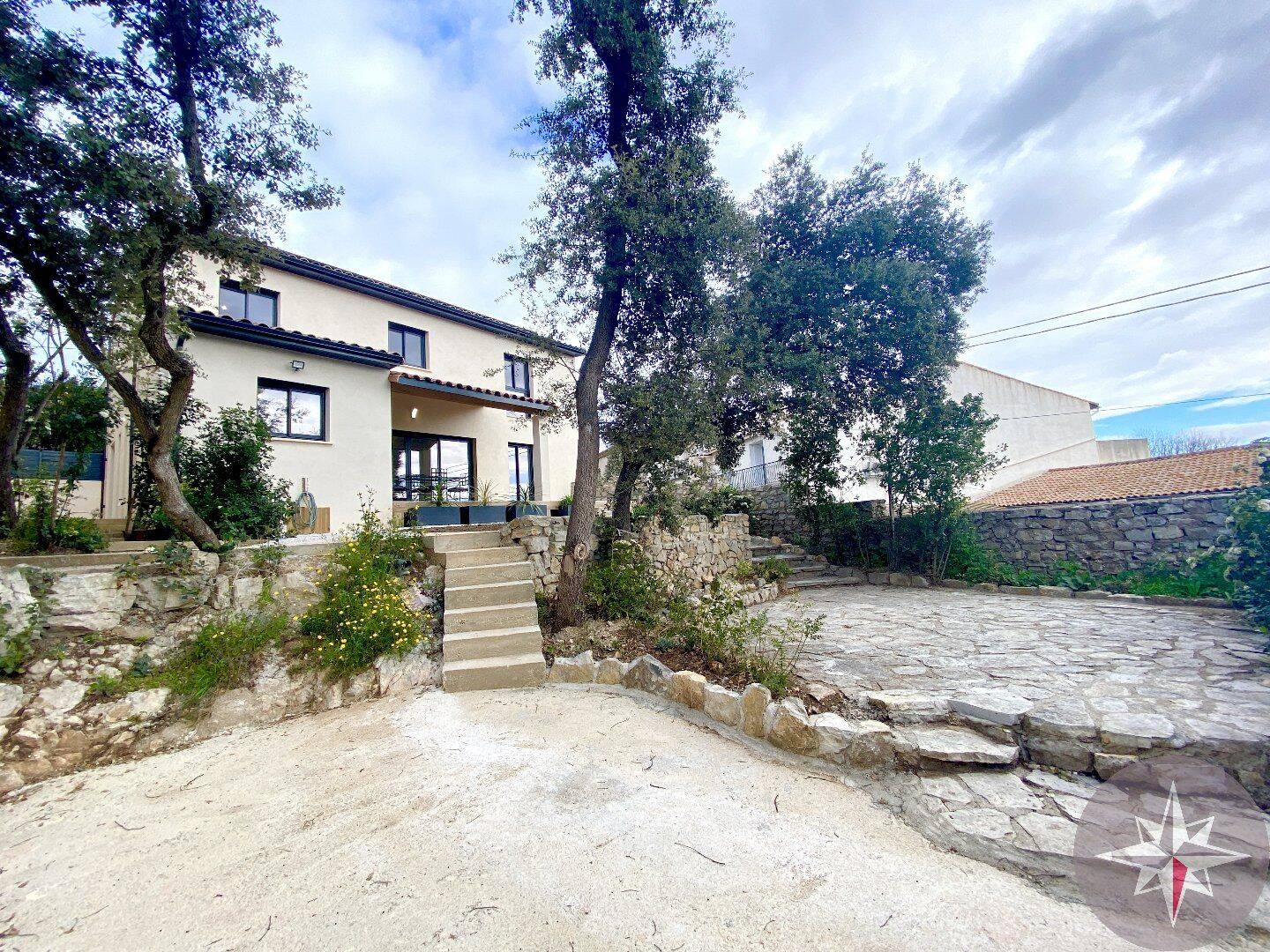 Maison 5 pièces 127 m² · à Cournonsec · 127 m² · 1 595 €
