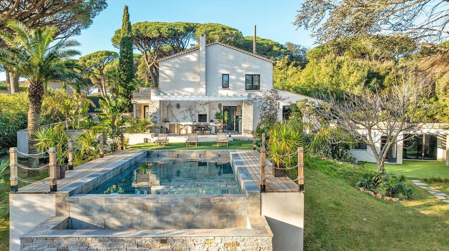 Maison 7 pièces 213 m² · à Grimaud · 213 m² · 2 490 000 €
