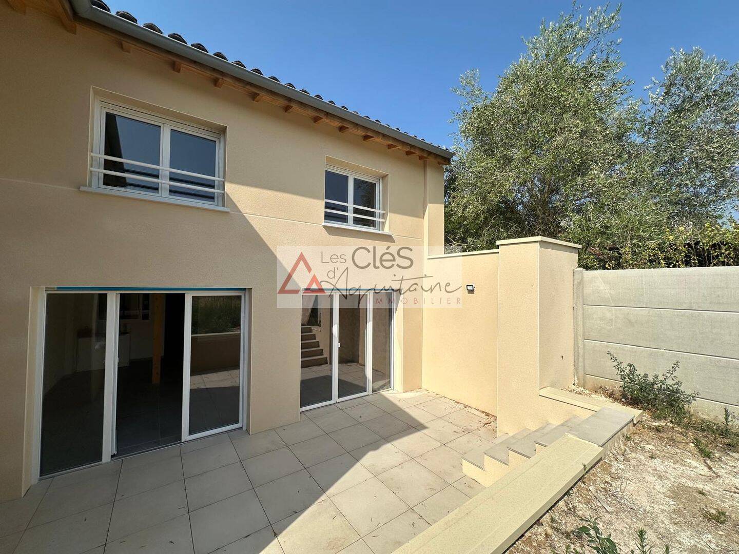 Maison 5 pièces 151 m² · à Cadillac-sur-Garonne · 151,4 m² · 380 000 €