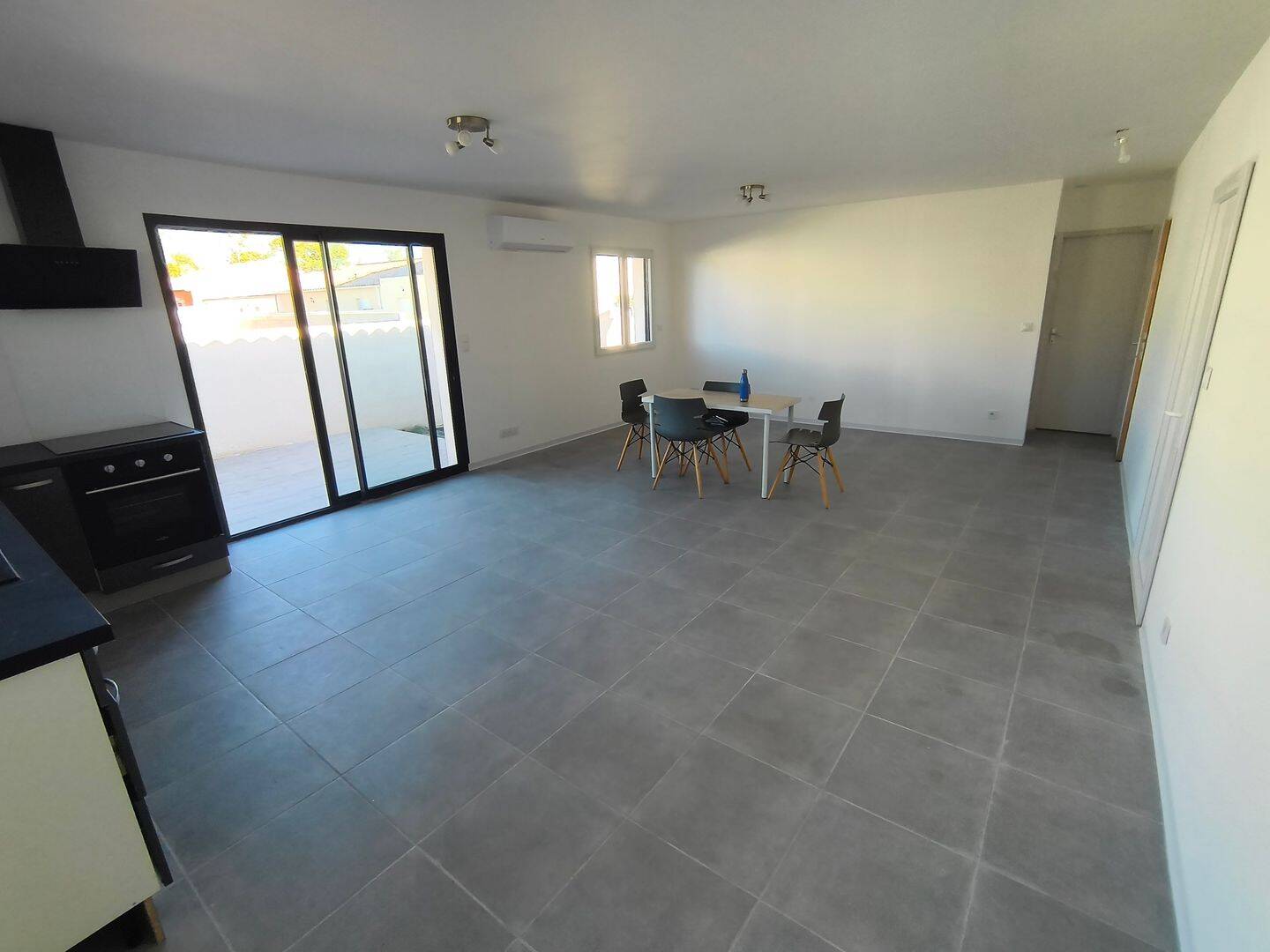 Maison 3 pièces 73 m² · à Olonzac · 73 m² · 940 €/mois
