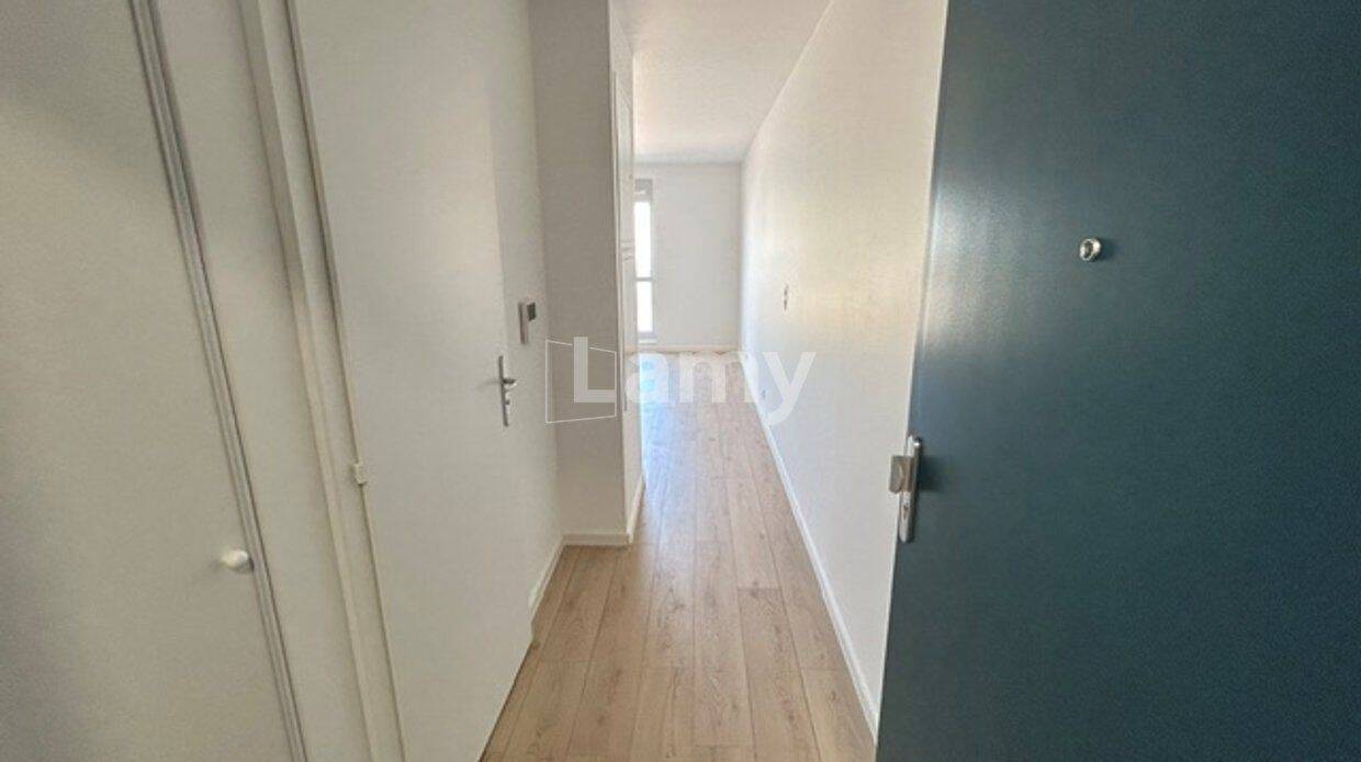 Appartement 1 pièce 24 m² · à Mulhouse · 23,5 m² · 400 €