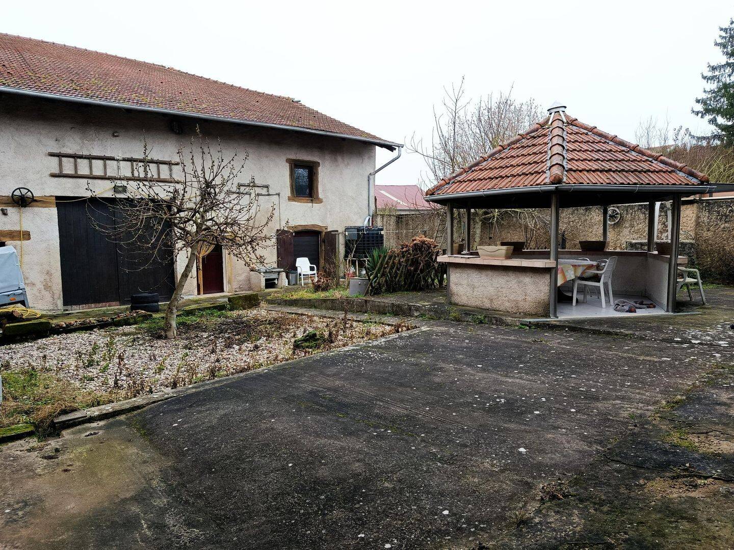 Maison 5 pièces 182 m² · à Dieuze · 182 m² · 116 000 €