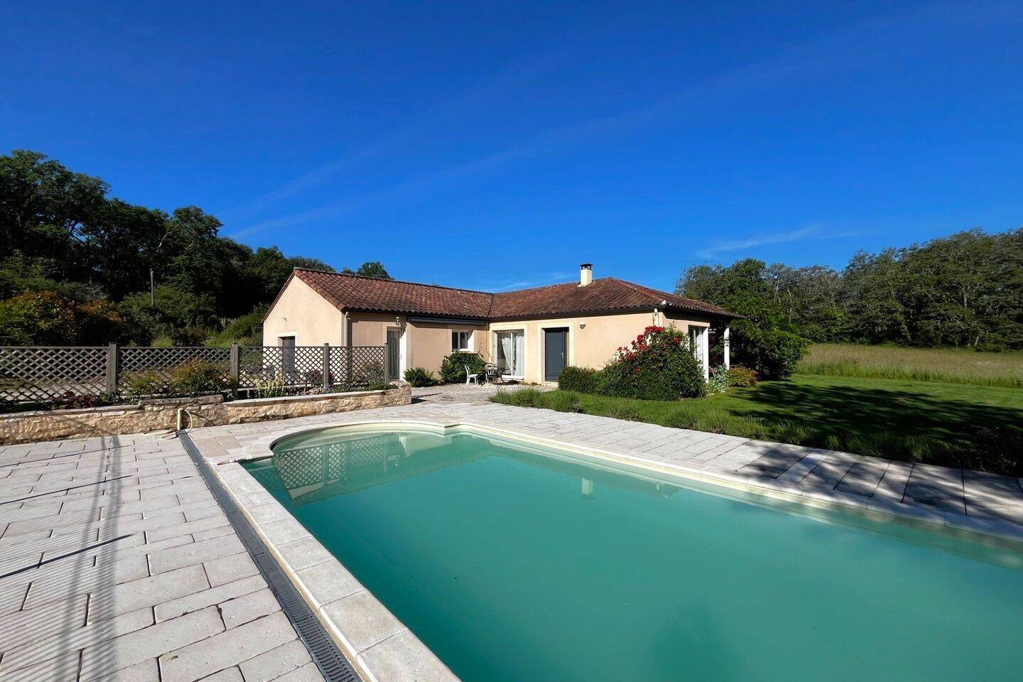 Maison 5 pièces 172 m² · à Gourdon · 172 m² · 280 000 €